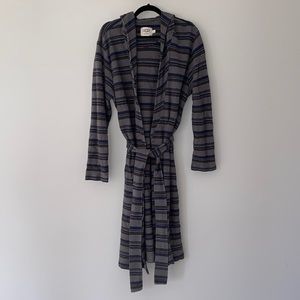 UGG Men’s Hooded Robe- Size XL- Perfect Condition